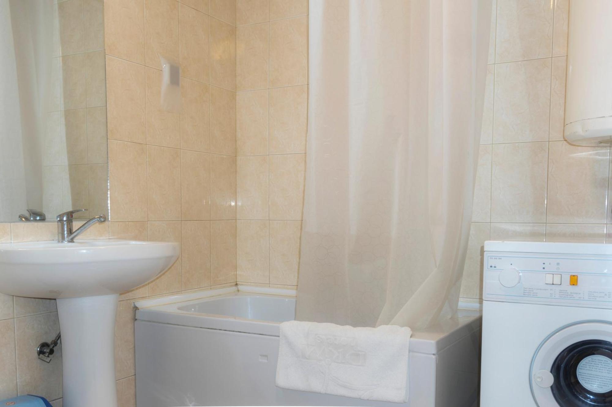 Two Bedroom Apartment Near Centre Ohrida Exterior foto