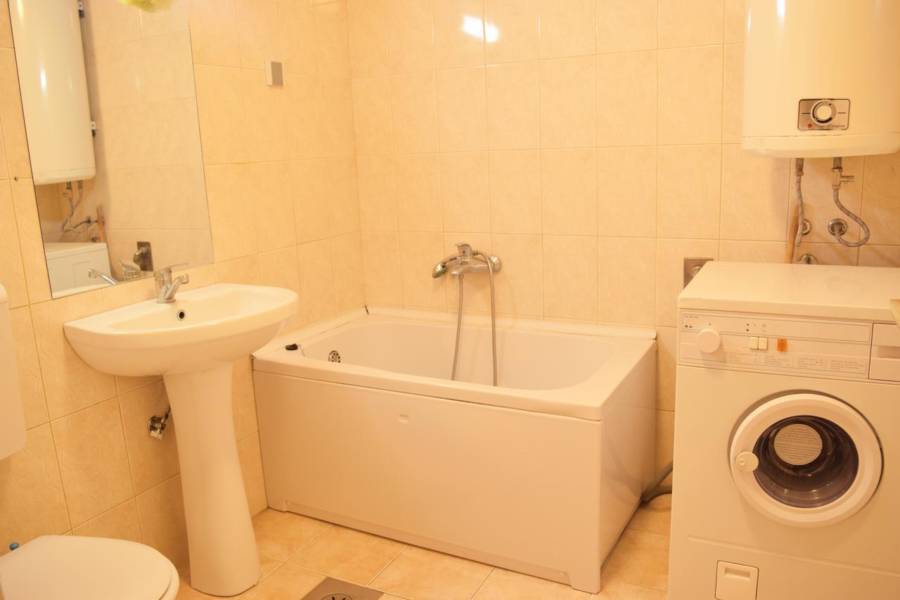 Two Bedroom Apartment Near Centre Ohrida Exterior foto